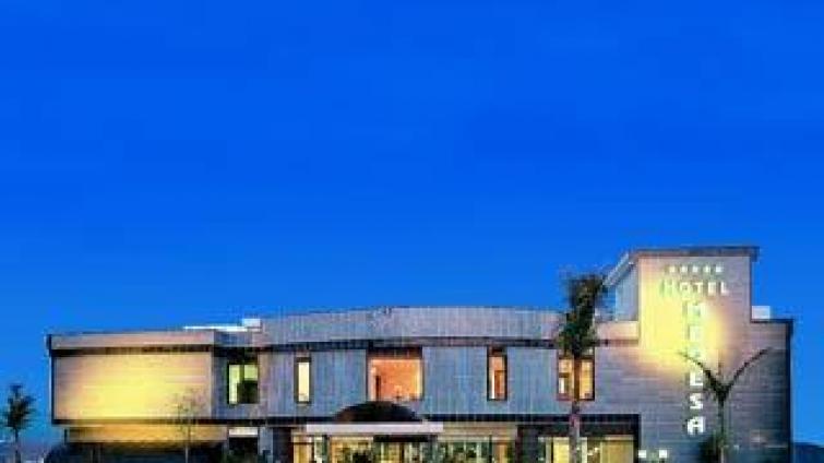 ROYAL MARIN HOTEL LITERA