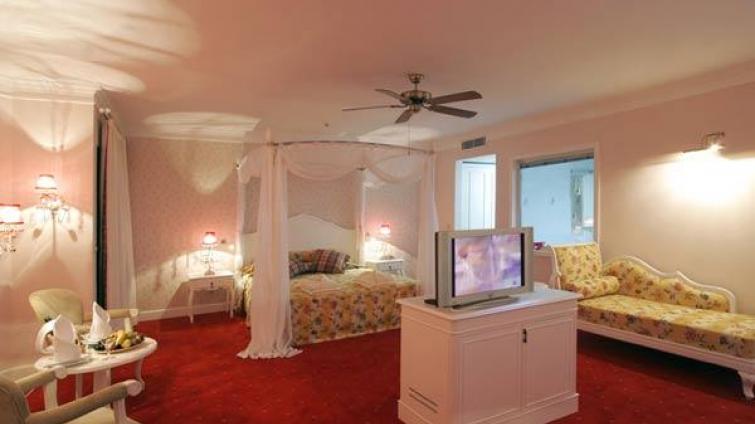 BELCONTi RESORT HOTEL