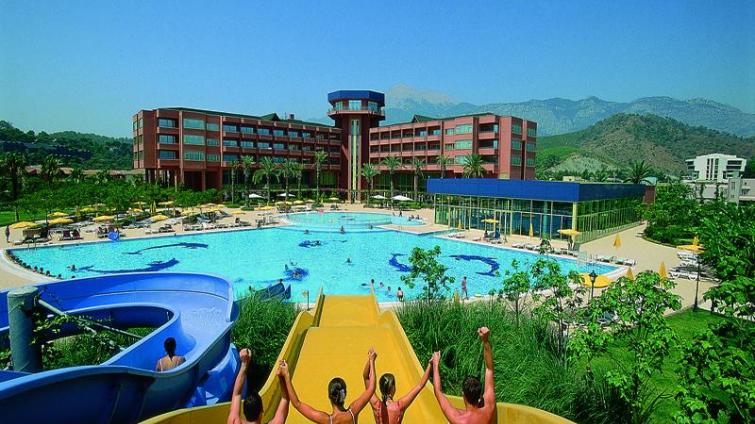 SiMENA PARK HOTEL