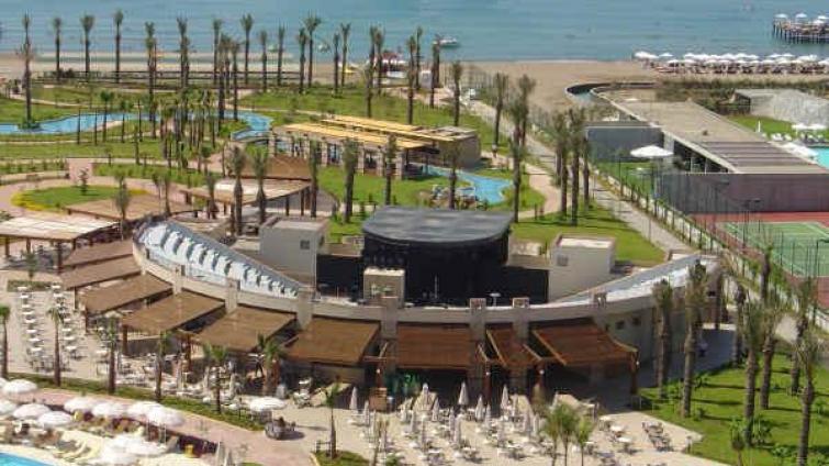 MiRACLE RESORT HOTEL