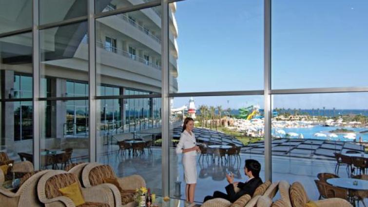 MiRACLE RESORT HOTEL