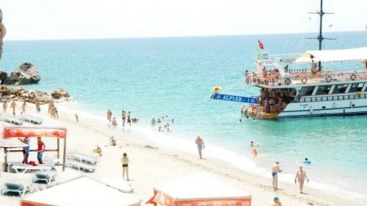ELiZ BEACH HOTEL